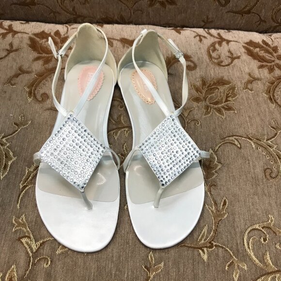 Dye-Able White Satin BLING Toe Thong Sandals, Formal Elegant Wedding Comfortable - Picture 3 of 16